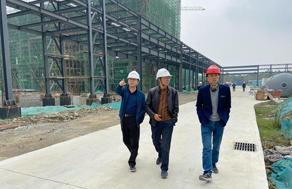 泸天化集团总经理宁忠培、总工程师辜凯德来我司视察指导工作