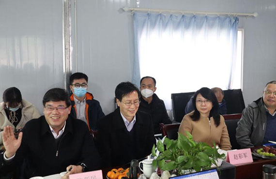 中化集团化工事业部副总裁、CTO陈宝树等一行到天顺保利公司考察