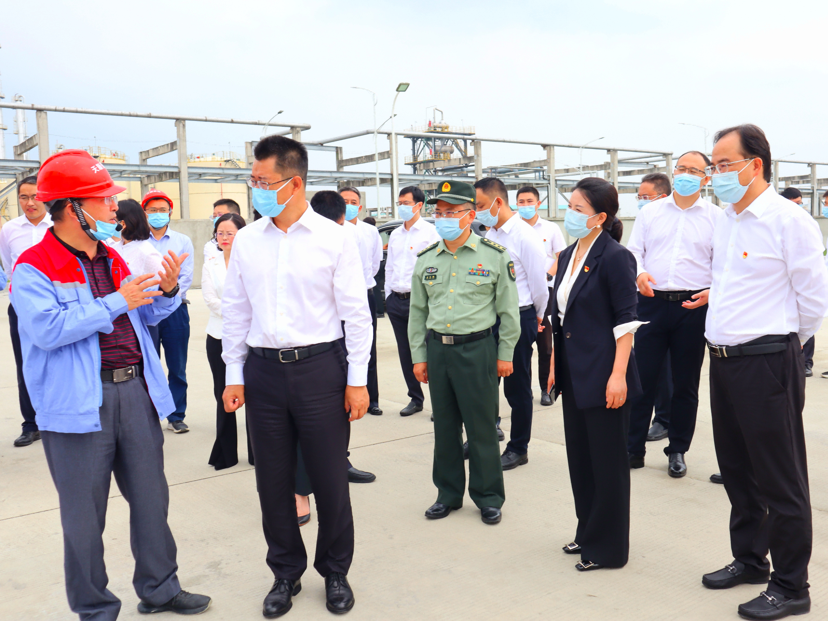 彭州市市委书记王锋君率市委市政府相关领导到公司调研指导